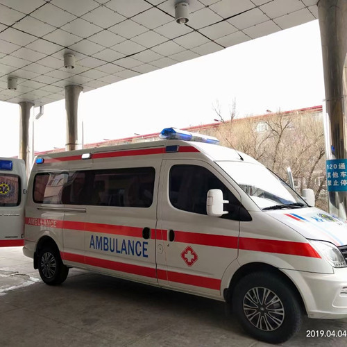 呼玛救护车出租服务案例2