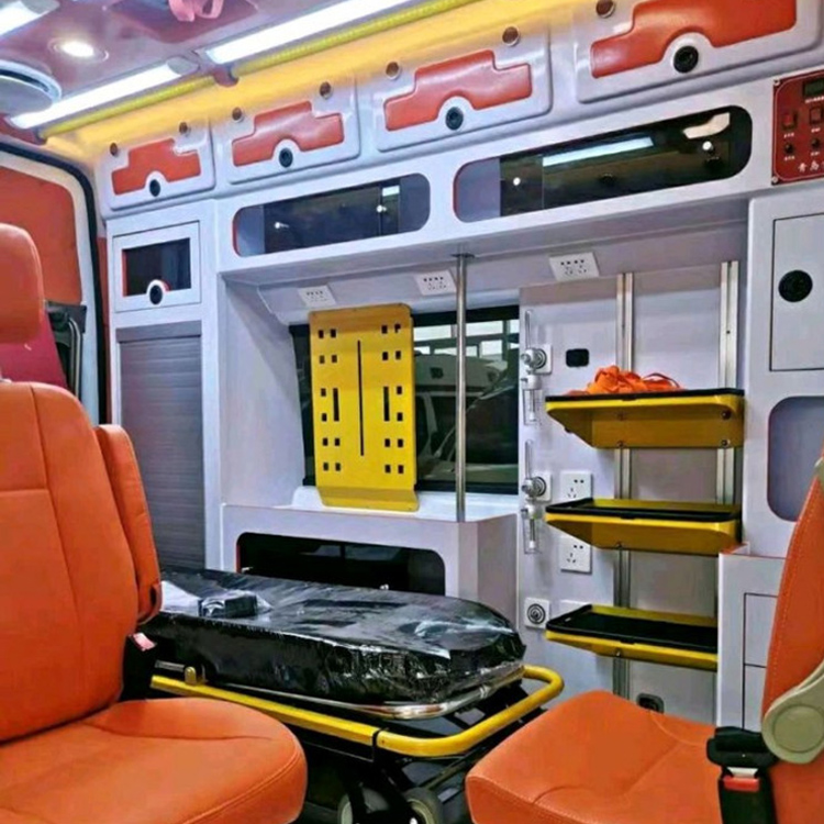 呼玛长途救护车护送病人租赁价格