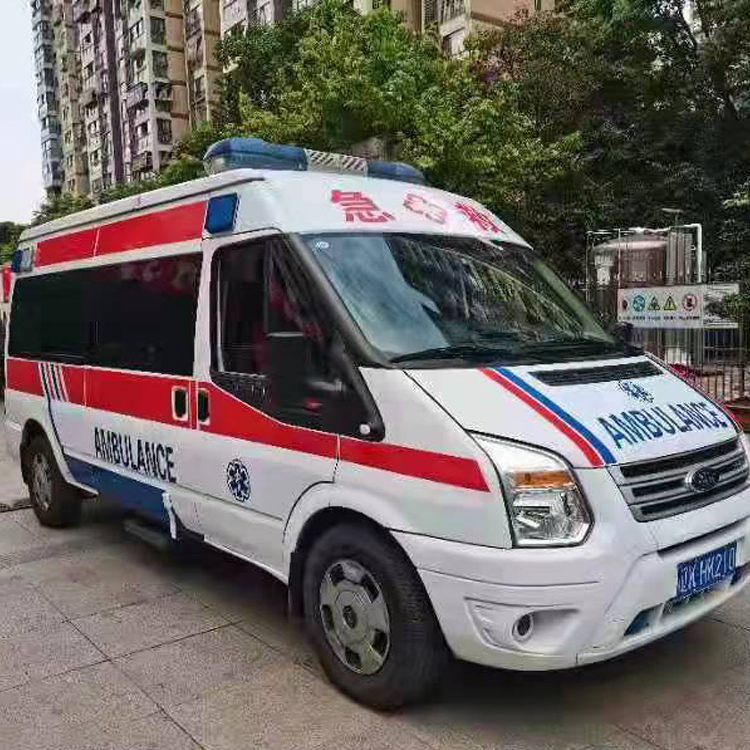 呼玛长途救护车护送病人返乡